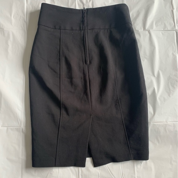 Dynamite black pencil skirt zip up woman’s size 1 with button belt-loop accents - Picture 5 of 11